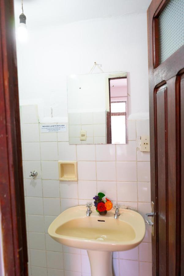 Hostal Zeballos Tarija Extérieur photo